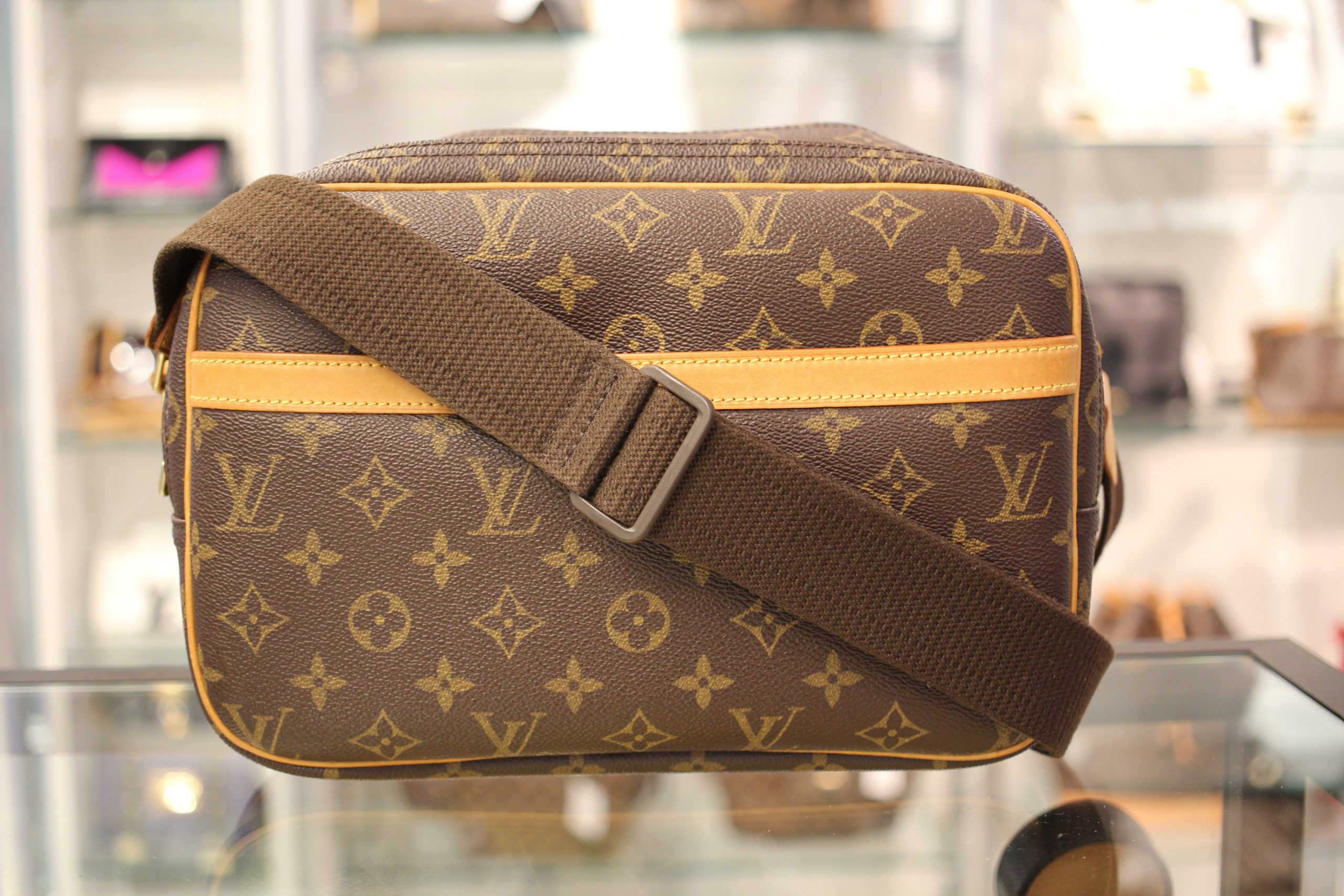 ルイヴィトン LOUISVUITTON リポーターPM-